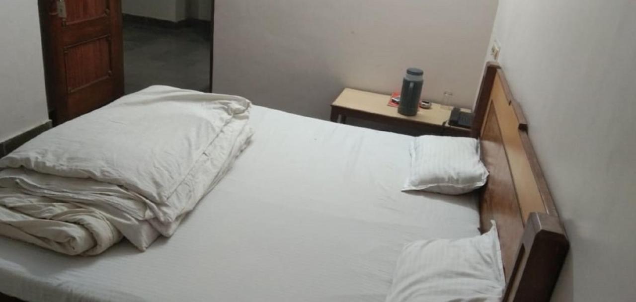 Hotel Samrat Rajasthan Hanumāngarh Extérieur photo