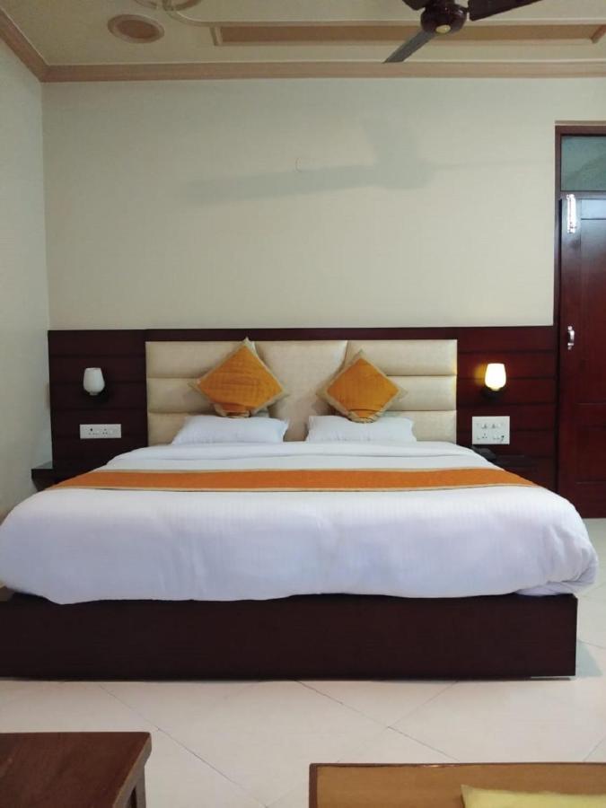 Hotel Samrat Rajasthan Hanumāngarh Extérieur photo